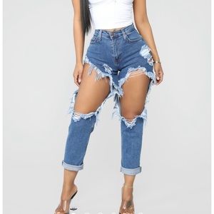 Top of my game distressed boyfriend jeans